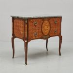 1188 7451 CHEST OF DRAWERS